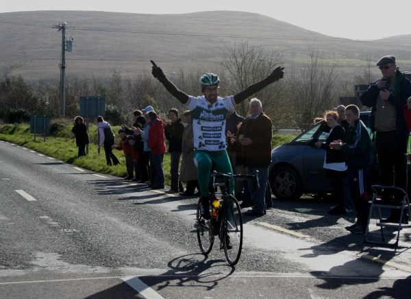 Martin O Loughlin successfully defends Lacey Cup 2008